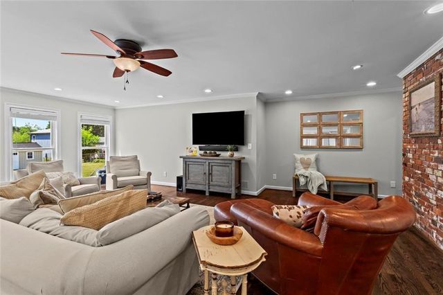 200 Corinth Court, Roswell, GA 30075