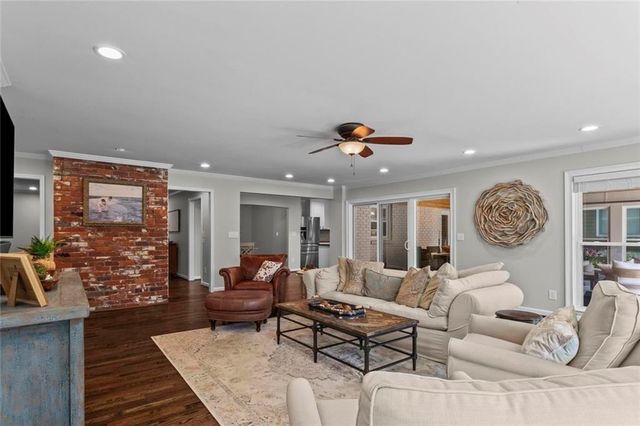 200 Corinth Court, Roswell, GA 30075