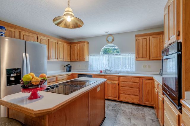 1635 71st Avenue, Vero Beach, FL 32966