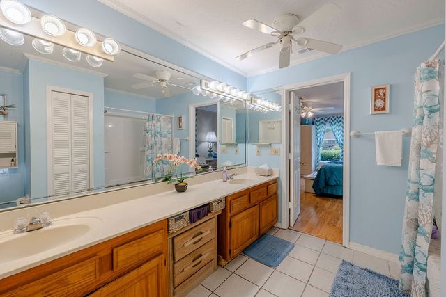 1635 71st Avenue, Vero Beach, FL 32966