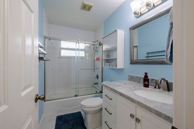 1635 71st Avenue, Vero Beach, FL 32966