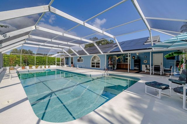 1635 71st Avenue, Vero Beach, FL 32966