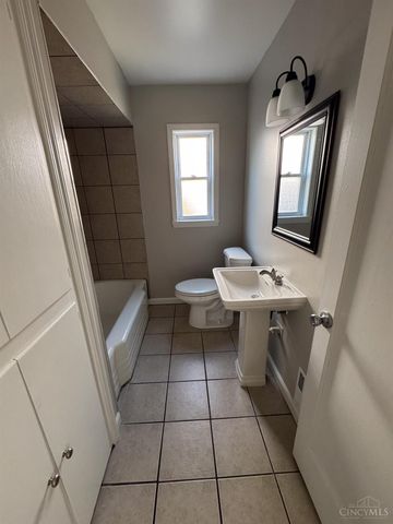 3538 Werk Road, Cincinnati, OH 45248