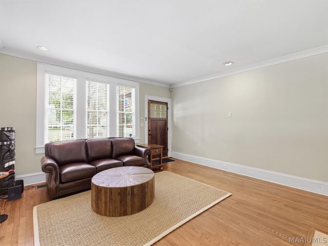 1902 Graham Street, Montgomery, AL 36106