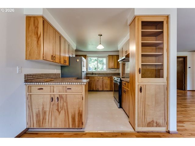 4355 PEARL St, Eugene, OR 97405