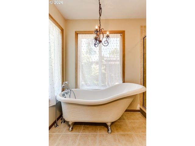 4355 PEARL St, Eugene, OR 97405