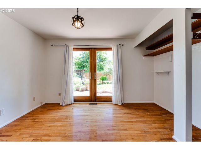 4355 PEARL St, Eugene, OR 97405
