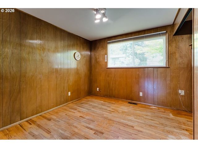 4355 PEARL St, Eugene, OR 97405