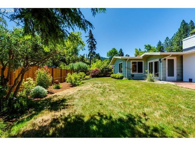 4355 PEARL St, Eugene, OR 97405