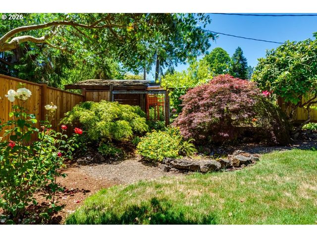4355 PEARL St, Eugene, OR 97405