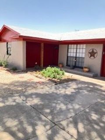 408 E Harriet, Alpine, TX 79830