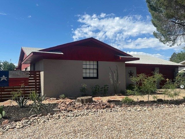 408 E Harriet, Alpine, TX 79830