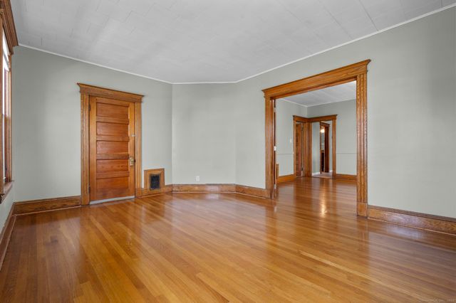 47 South Street 1st floor, Hartford, CT 06114