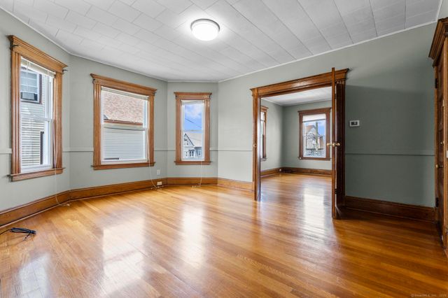 47 South Street 1st floor, Hartford, CT 06114