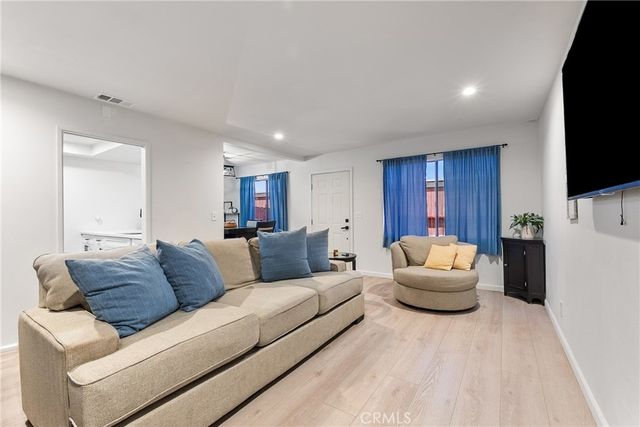 159 S Wilmington F, Compton, CA 90220