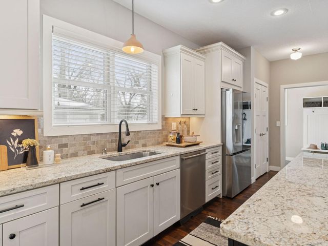 192 Wheeler Street S, Saint Paul, MN 55105