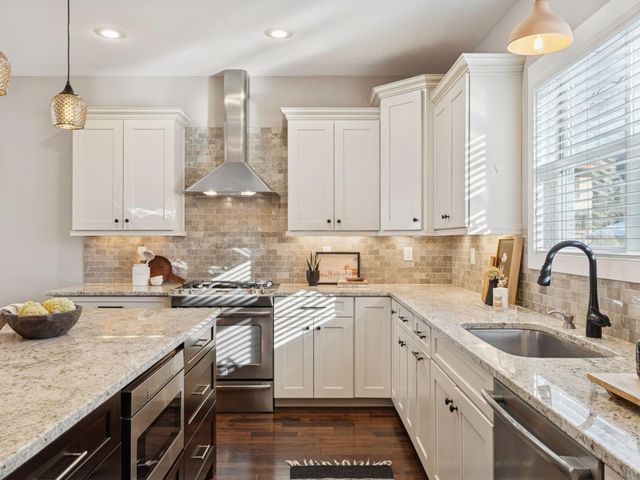 192 Wheeler Street S, Saint Paul, MN 55105