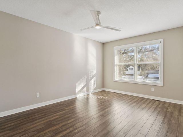 192 Wheeler Street S, Saint Paul, MN 55105