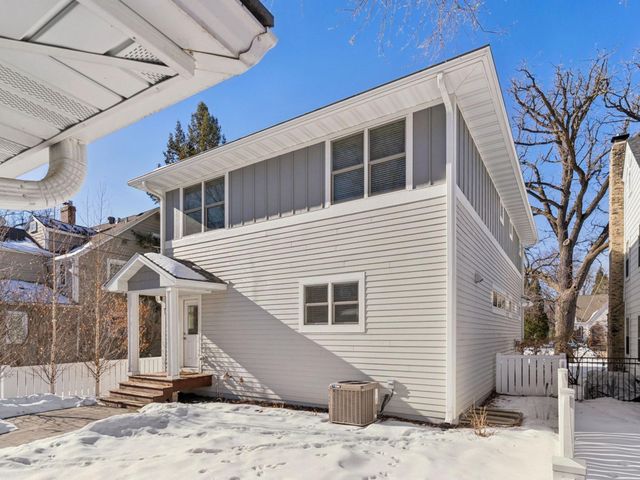 192 Wheeler Street S, Saint Paul, MN 55105