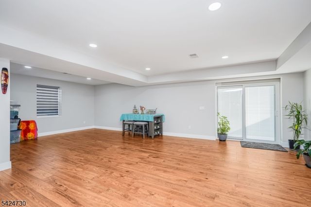 134 Union St, Carteret Boro, NJ 07008