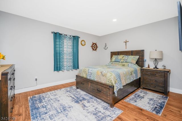 134 Union St, Carteret Boro, NJ 07008