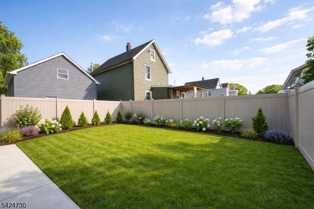 134 Union St, Carteret Boro, NJ 07008