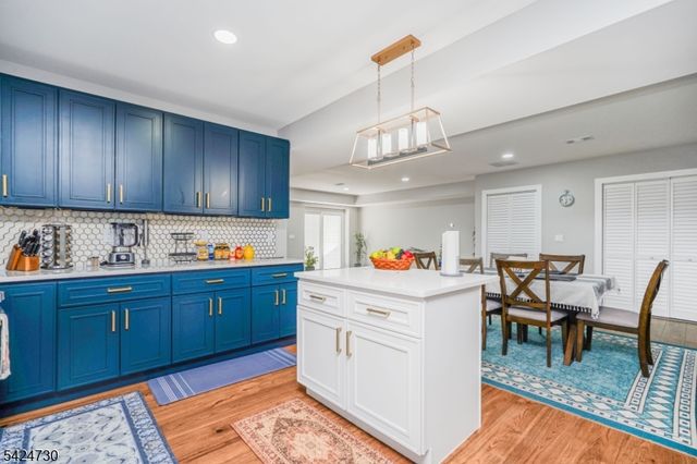 134 Union St, Carteret Boro, NJ 07008