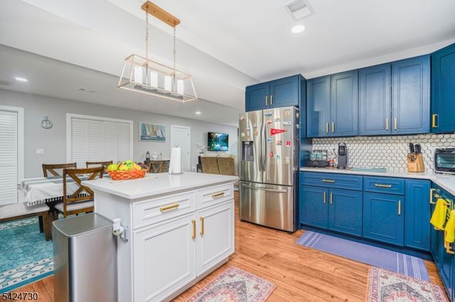 134 Union St, Carteret Boro, NJ 07008