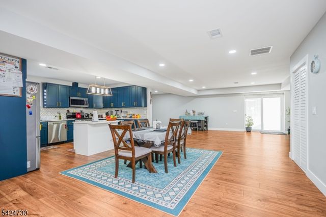 134 Union St, Carteret Boro, NJ 07008