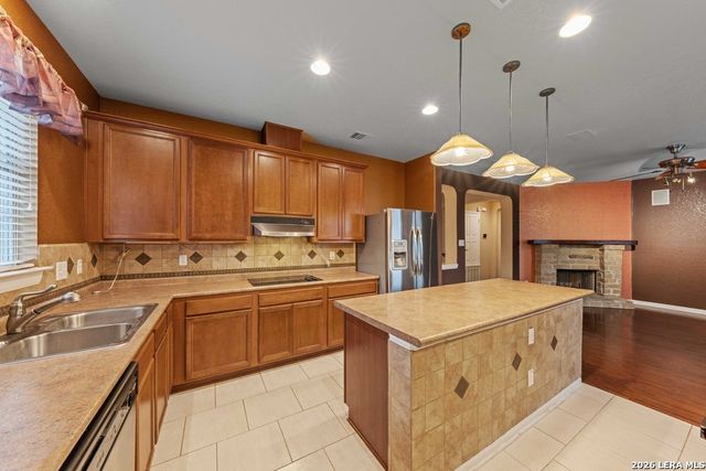 141 Springtree Gate, Cibolo, TX 78108