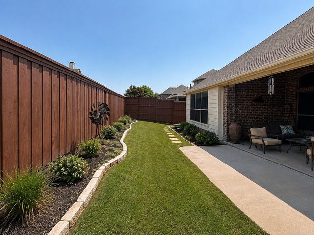 710 Rosewood Drive, Murphy, TX 75094