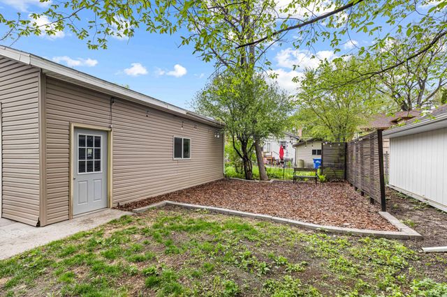 1423 7TH Avenue S, Fargo, ND 58103