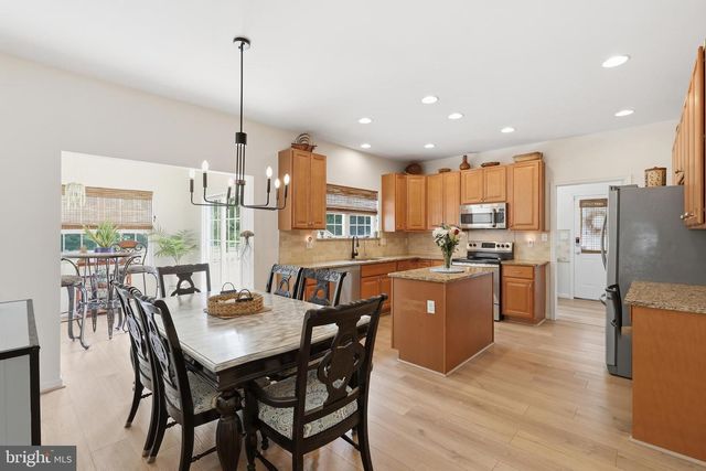 214 CORAL CT, Frederica, DE 19946