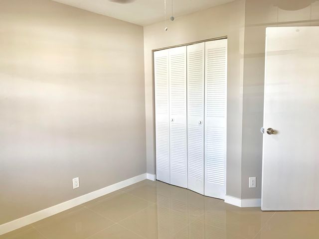 2750 Forest Hills Boulevard 208, Coral Springs, FL 33065