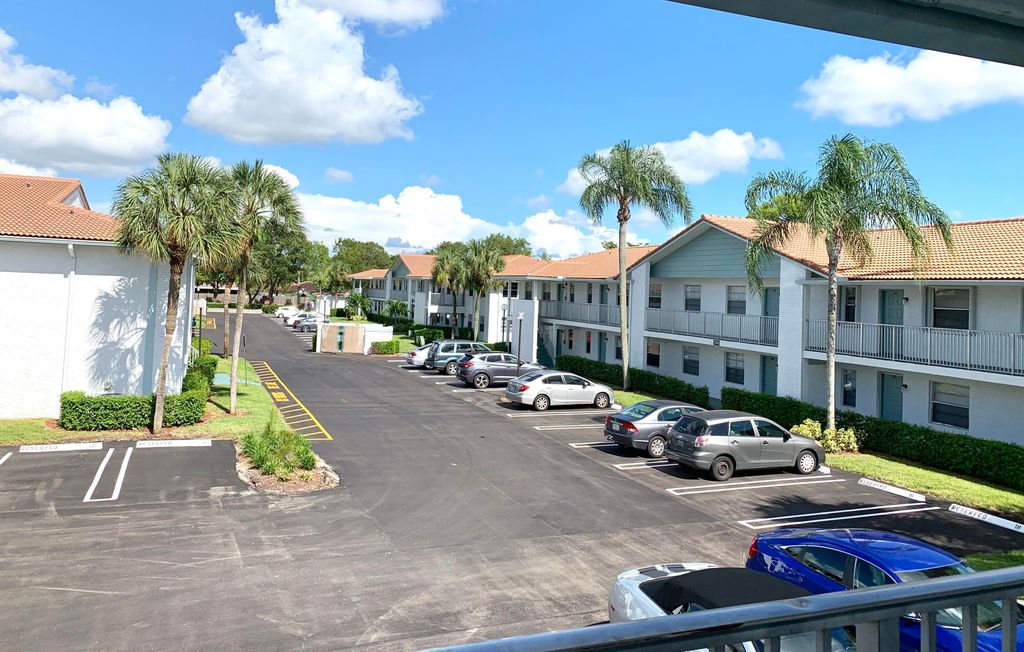 2750 Forest Hills Boulevard 208, Coral Springs, FL 33065