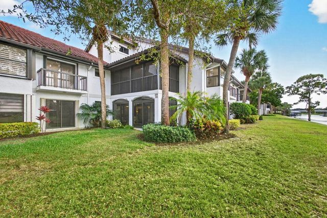 16671 Traders Crossing N 122, Jupiter, FL 33477