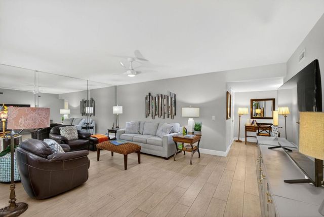 16671 Traders Crossing N 122, Jupiter, FL 33477