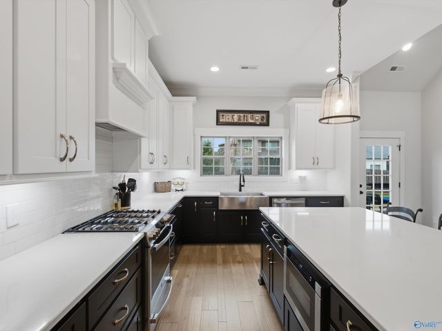 16789 Colton Lane, Athens, AL 35613