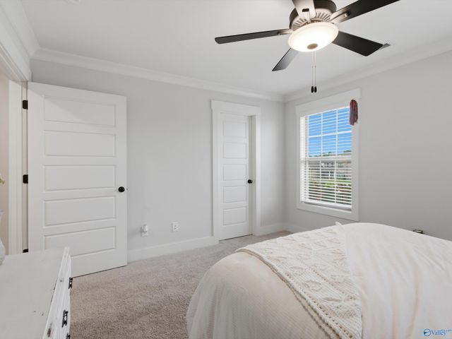 16789 Colton Lane, Athens, AL 35613