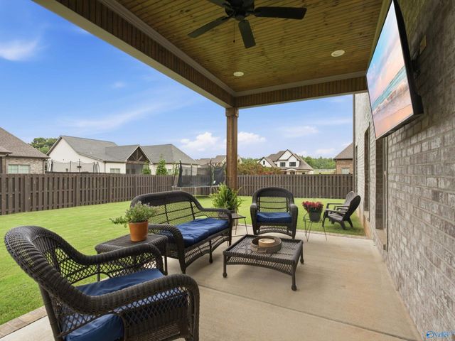 16789 Colton Lane, Athens, AL 35613