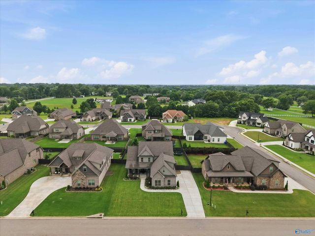 16789 Colton Lane, Athens, AL 35613