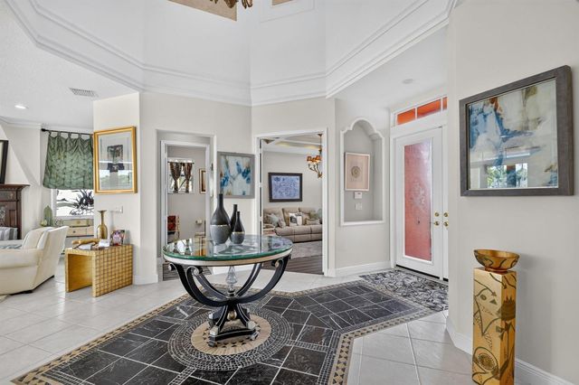 2279 Ridgewood Circle, Royal Palm Beach, FL 33411