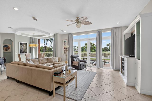 2279 Ridgewood Circle, Royal Palm Beach, FL 33411