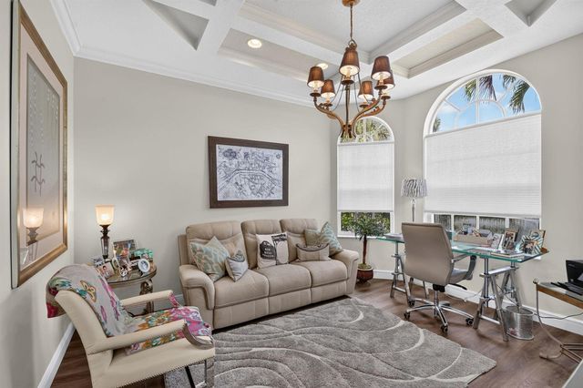 2279 Ridgewood Circle, Royal Palm Beach, FL 33411