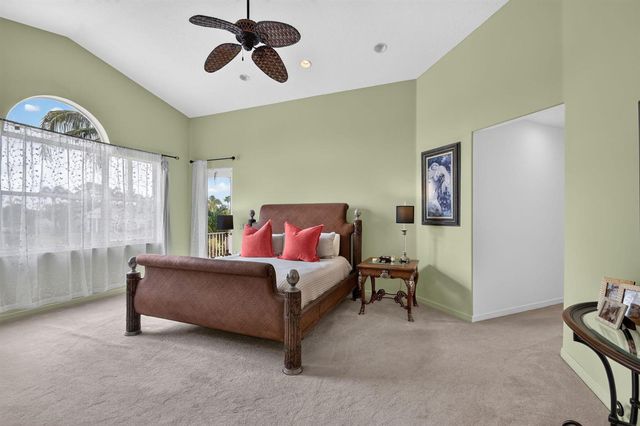 2279 Ridgewood Circle, Royal Palm Beach, FL 33411
