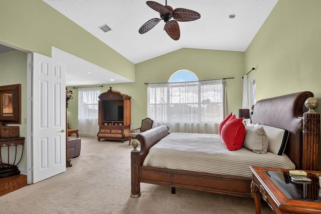 2279 Ridgewood Circle, Royal Palm Beach, FL 33411