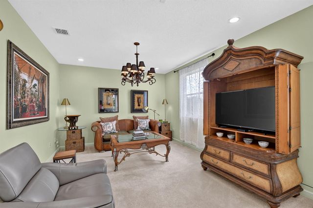 2279 Ridgewood Circle, Royal Palm Beach, FL 33411