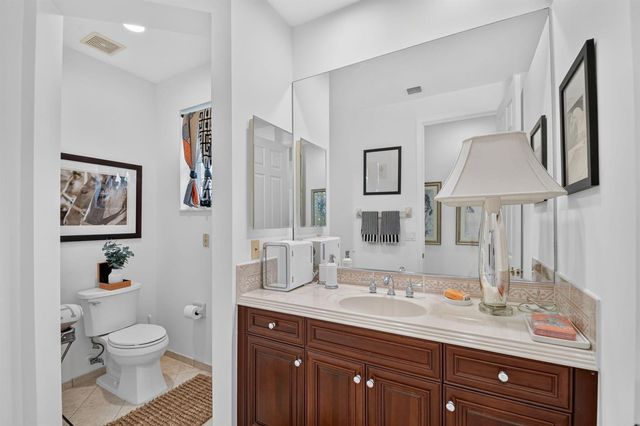 2279 Ridgewood Circle, Royal Palm Beach, FL 33411