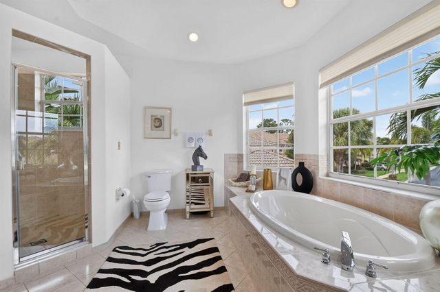 2279 Ridgewood Circle, Royal Palm Beach, FL 33411