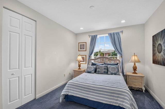 2279 Ridgewood Circle, Royal Palm Beach, FL 33411